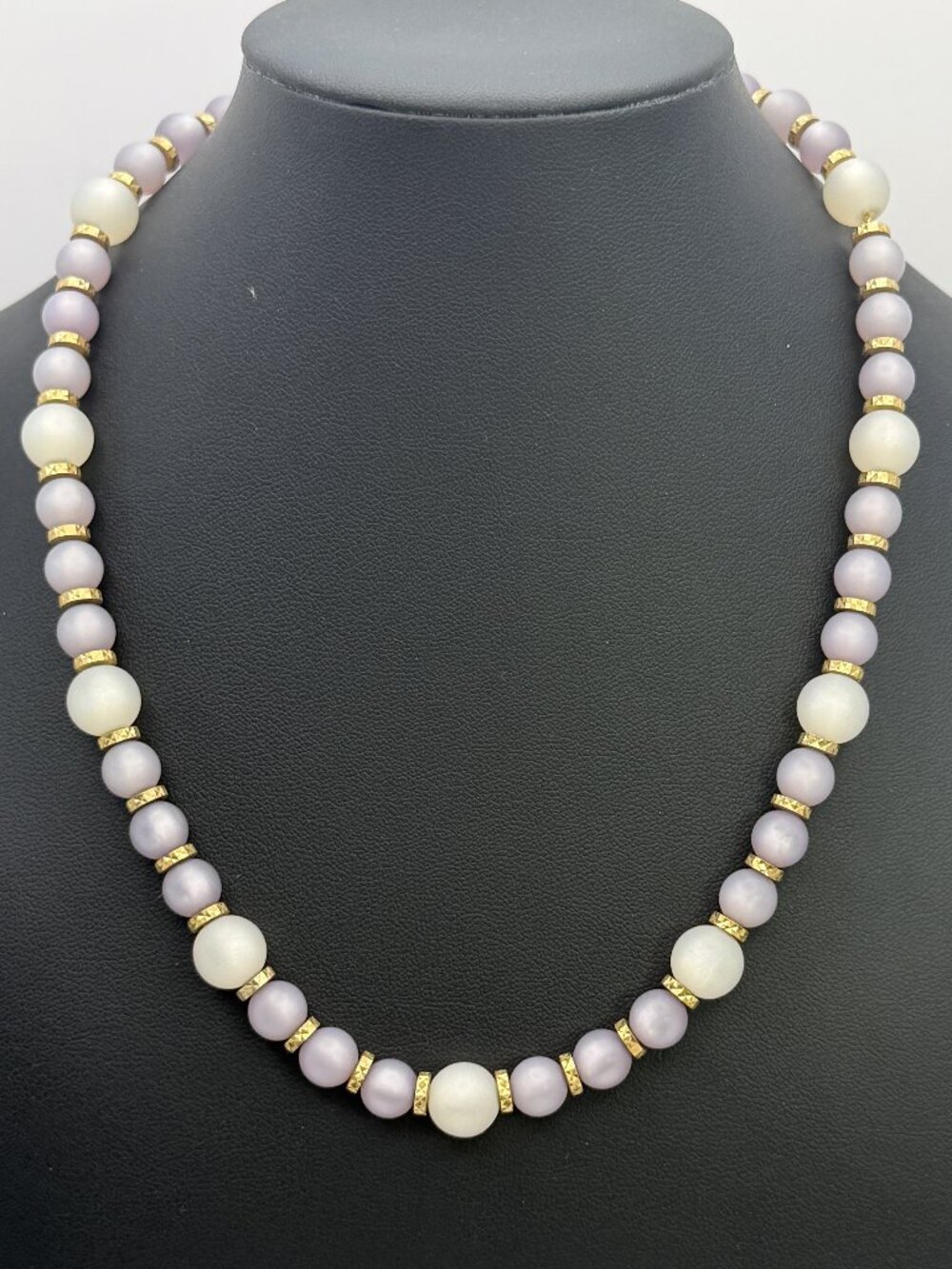 Book Piece Vintage Napier Necklace Frosted Sherbet Collection Lavender White